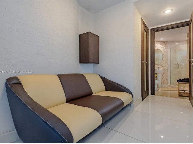 Apartment for sale  Unit #1507 - photo 5965229