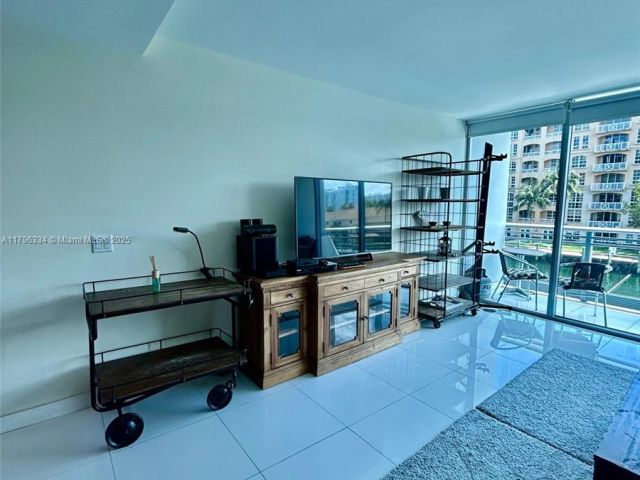 condo for sale in Aventura - 2950 NE 188 216 - MondialRealty