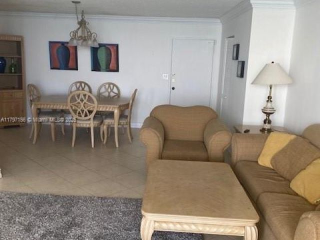 Apartment for rent  Unit #1204 - photo 5968717