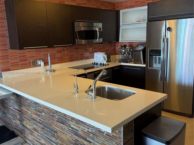 Apartment for sale  Unit #3601 - photo 6869353