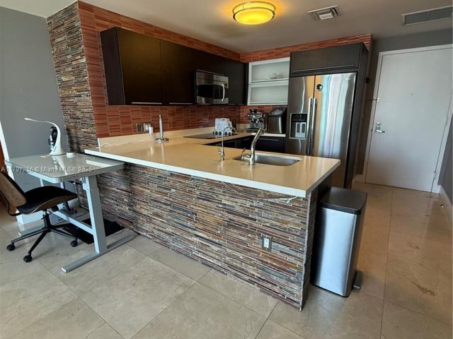 Apartment for sale  Unit #3601 - photo 6869357