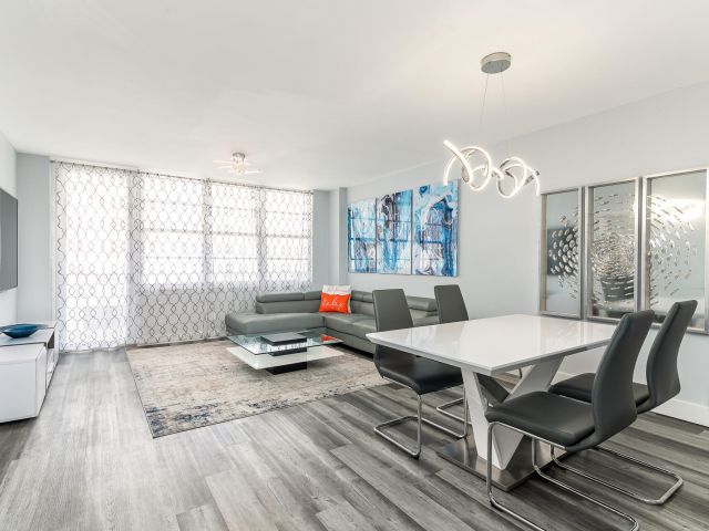 Apartment for rent  Unit #1407 - photo 5971933