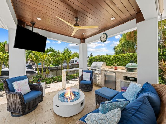 Home for sale at 3040 NE 46th St - photo 6051188