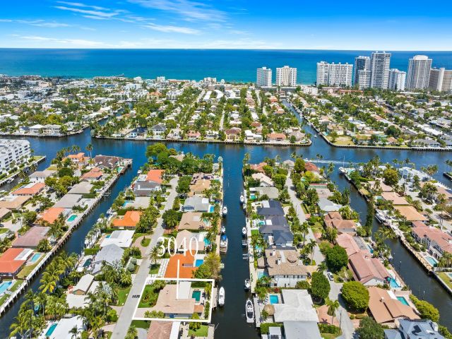 Home for sale at 3040 NE 46th St - photo 6051191