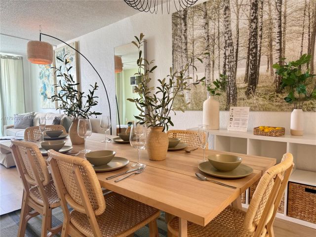 Apartment for rent  Unit #1214 - photo 5972778