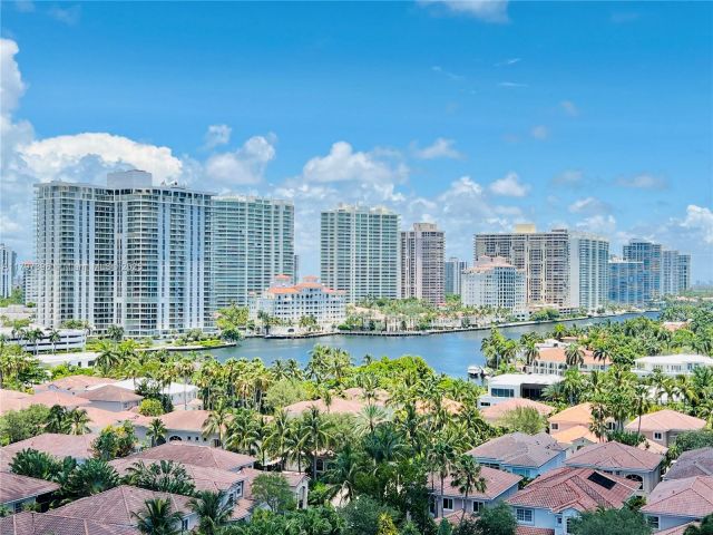 Apartment for rent  Unit #1214 - photo 5972786