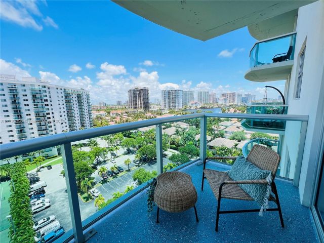 Apartment for rent  Unit #1214 - photo 5972787