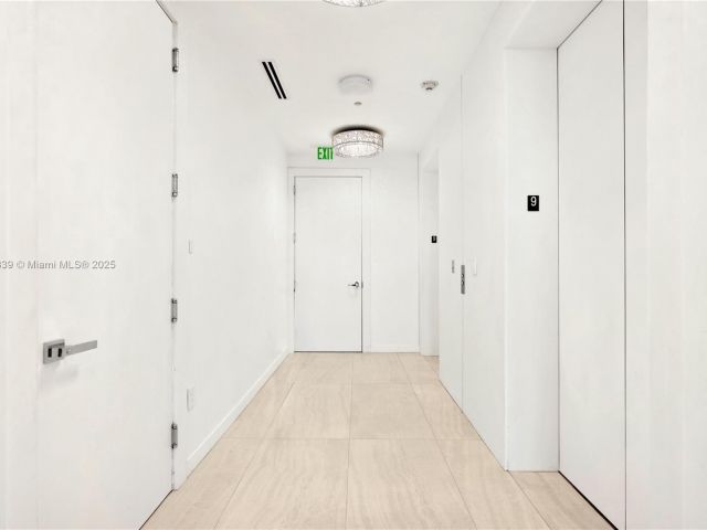 Apartment for sale  Unit #903 - photo 5970481