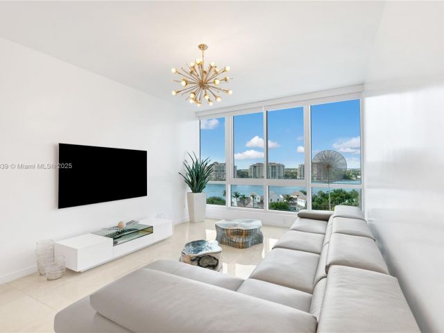 Apartment for sale  Unit #903 - photo 5970496