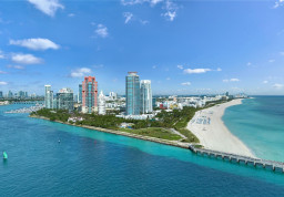 Apartment #903 at Continuum South