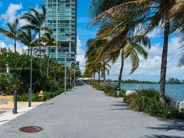 Apartment for rent  Unit #3407 - photo 5976252