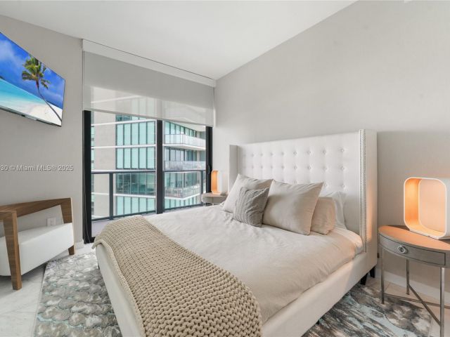 Apartment for rent  Unit #3407 - photo 5976265