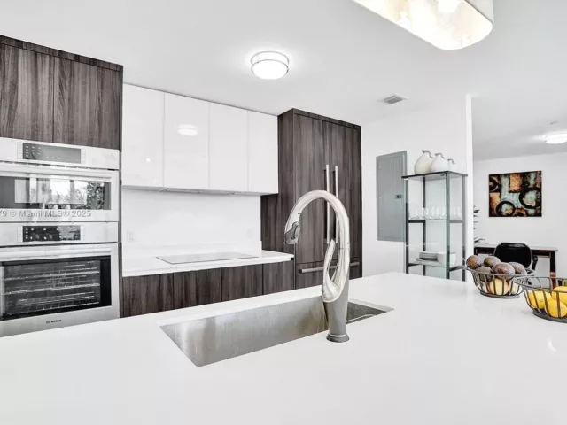 Apartment for sale  Unit #208 - photo 5973507