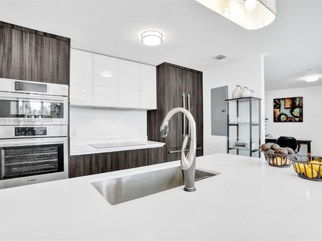 Apartment for sale  Unit #208 - photo 5973507