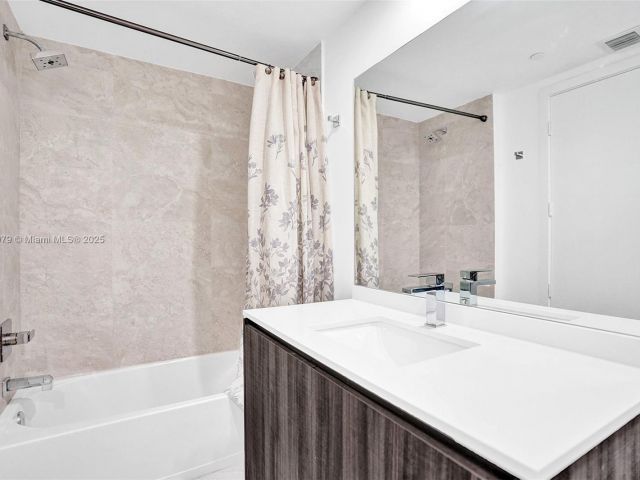 Apartment for sale  Unit #208 - photo 5973513