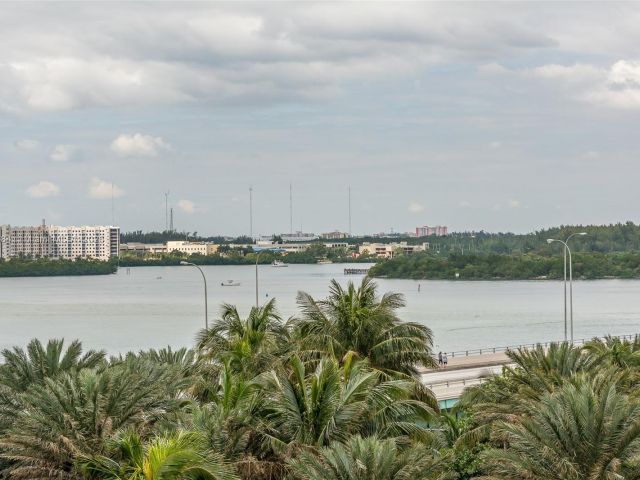 Apartment for rent  Unit #706 - photo 5970277