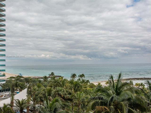 Apartment for rent  Unit #706 - photo 5970279