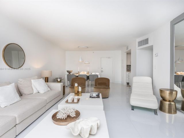 Apartment for rent  Unit #706 - photo 5970290