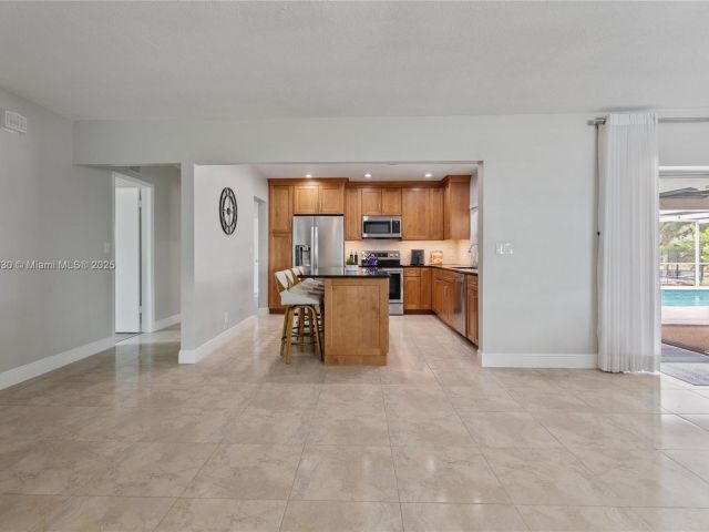 Home for rent at 608 1st Key Dr - photo 5970919