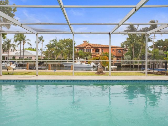 Home for rent at 608 1st Key Dr - photo 5970924