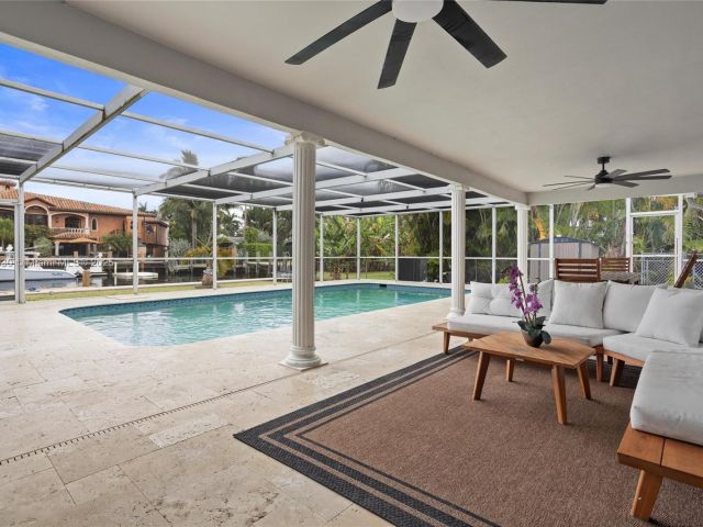 Home for rent at 608 1st Key Dr - photo 5970933