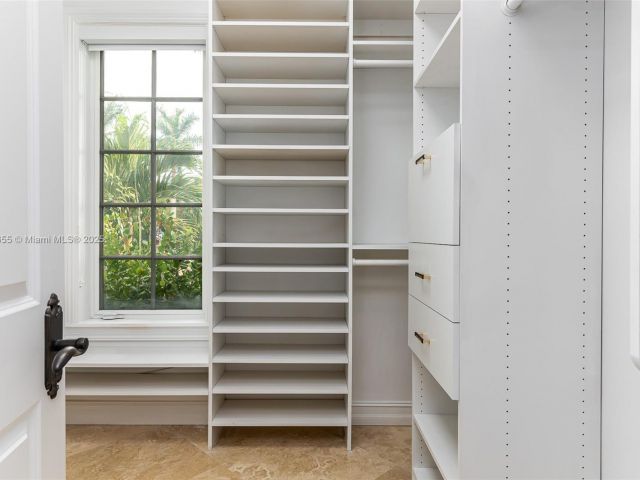 Home for rent at 1309 Middle River Dr - photo 6054236