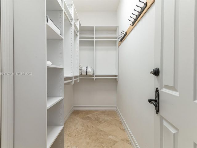 Home for rent at 1309 Middle River Dr - photo 6054237