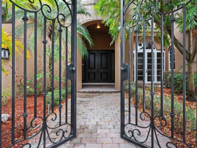 Home for sale at 17614 Circle Pond Court - photo 6643605