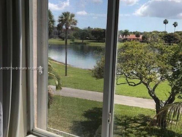 Home for sale at 10135 SW 156th Ave - photo 5985553