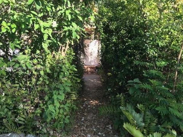 Home for sale at 10135 SW 156th Ave - photo 5985555