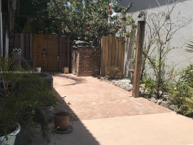 Home for sale at 10135 SW 156th Ave - photo 5985556