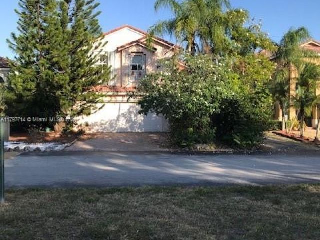 Home for sale at 10135 SW 156th Ave - photo 5985563