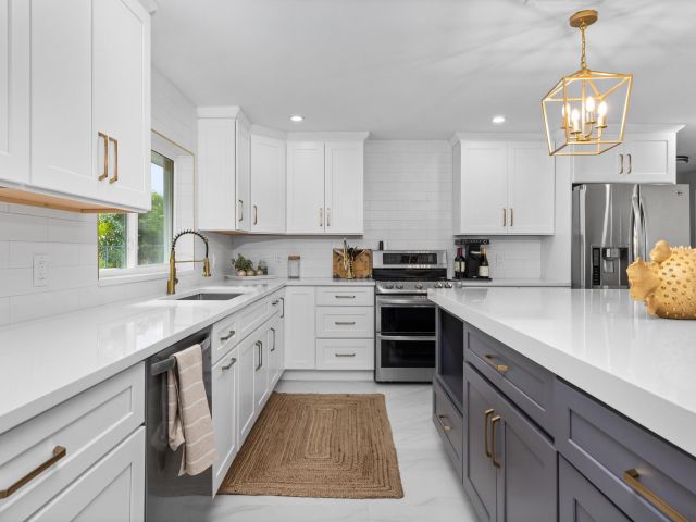 Home for sale at 2500 NE 23rd Street - photo 5980644