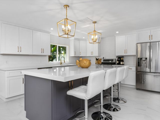 Home for sale at 2500 NE 23rd Street - photo 5980647