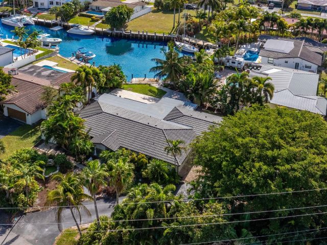 Home for sale at 2500 NE 23rd Street - photo 5980651