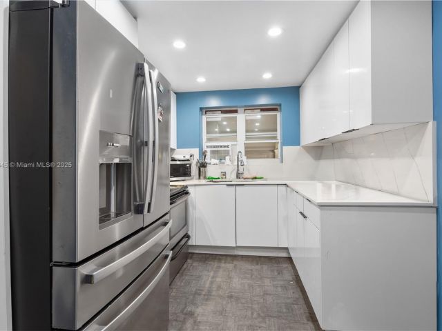 Home for sale at 34 NW 34th Ter - photo 5987220