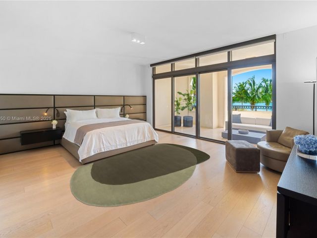 Apartment for sale  Unit #7025 - photo 5975656