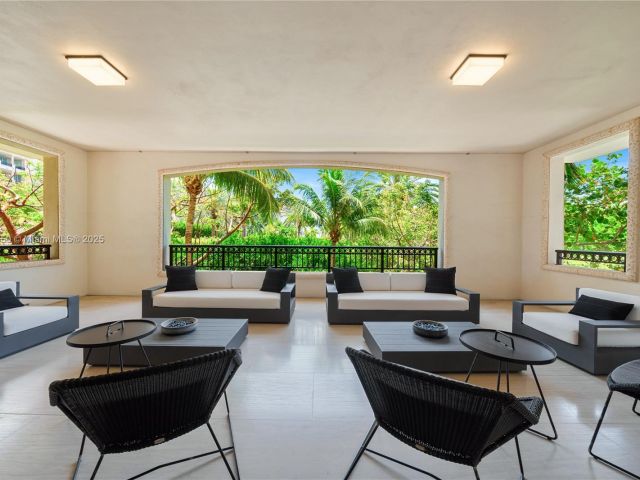 Apartment for sale  Unit #7025 - photo 5975657