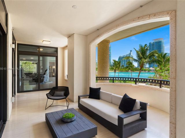 Apartment for sale  Unit #7025 - photo 5975662