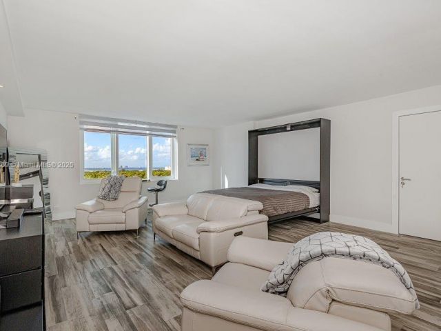 Apartment for sale  Unit #1532 - photo 6029067