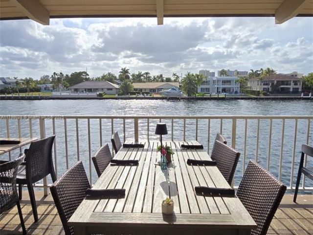 Apartment for sale  Unit #21D - photo 5973610