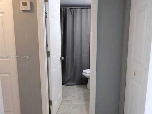 Apartment for sale  Unit #21D - photo 6131841