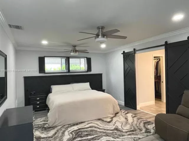 3-bedroom home for rent in Hollywood - 2230 N 50th Ave 0 - MondialRealty