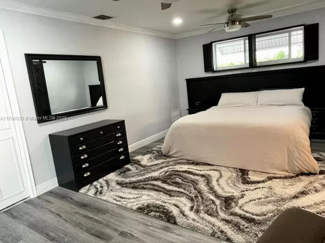 3-bedroom home for rent in Hollywood - 2230 N 50th Ave 0 - MondialRealty