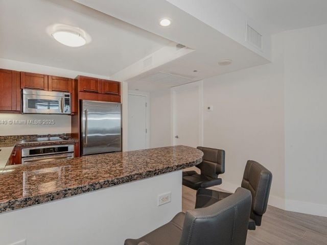 Apartment for sale  Unit #1531 - photo 5974300