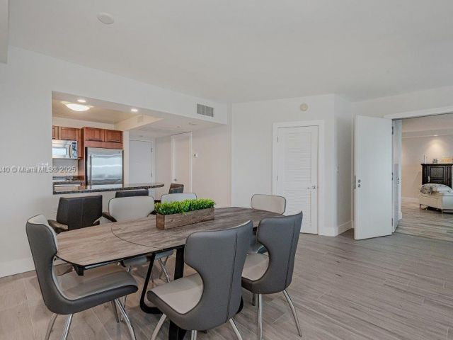 Apartment for sale  Unit #1531 - photo 5974301