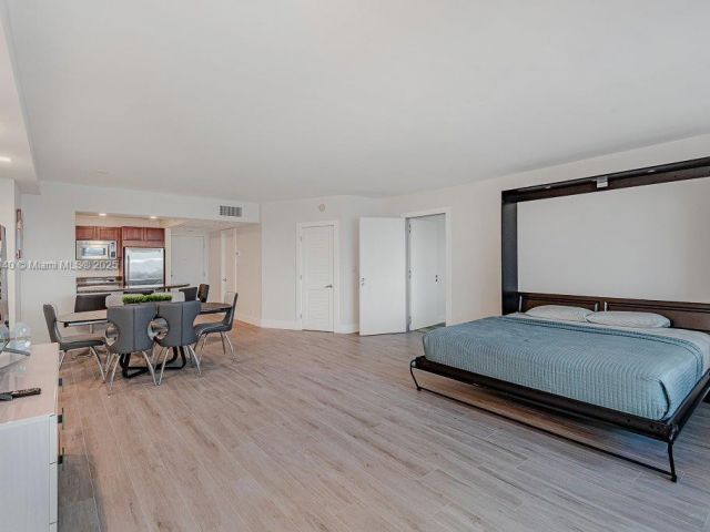 Apartment for sale  Unit #1531 - photo 5974304