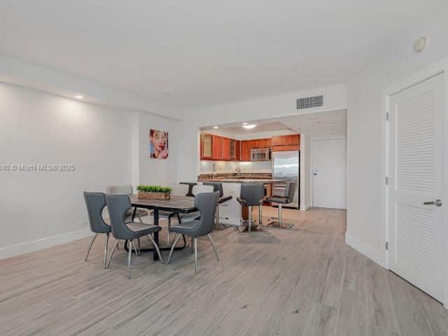 Apartment for sale  Unit #1531 - photo 5974306