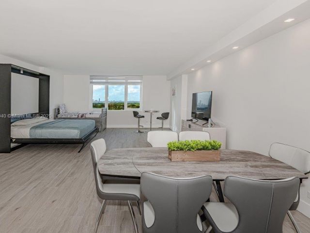 Apartment for sale  Unit #1531 - photo 5974313