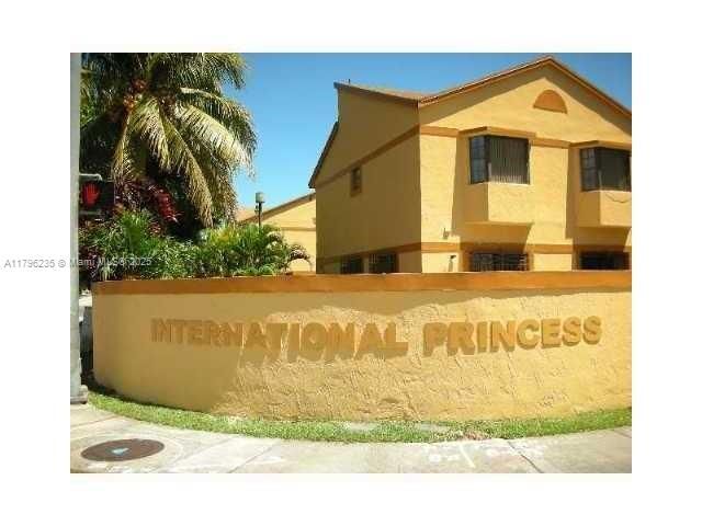 Home for rent at 11795 SW 18th St 3-31 - photo 5973116